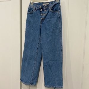 Levi’s Mile High Cropped Wide Legged Jeans “vintage”